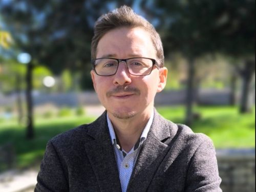 CARLOS ORÚS SANCLEMENTE TOMA POSESIÓN COMO DECANO DE LA FACULTAD DE EMPRESA Y GESTIÓN PÚBLICA DE HUESCA 