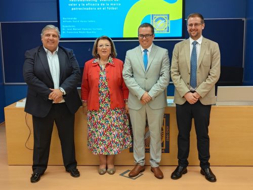 DAVID VAREA-CALERO, NUEVO DOCTOR DE LA UNIVERSIDAD PABLO DE OLAVIDE 